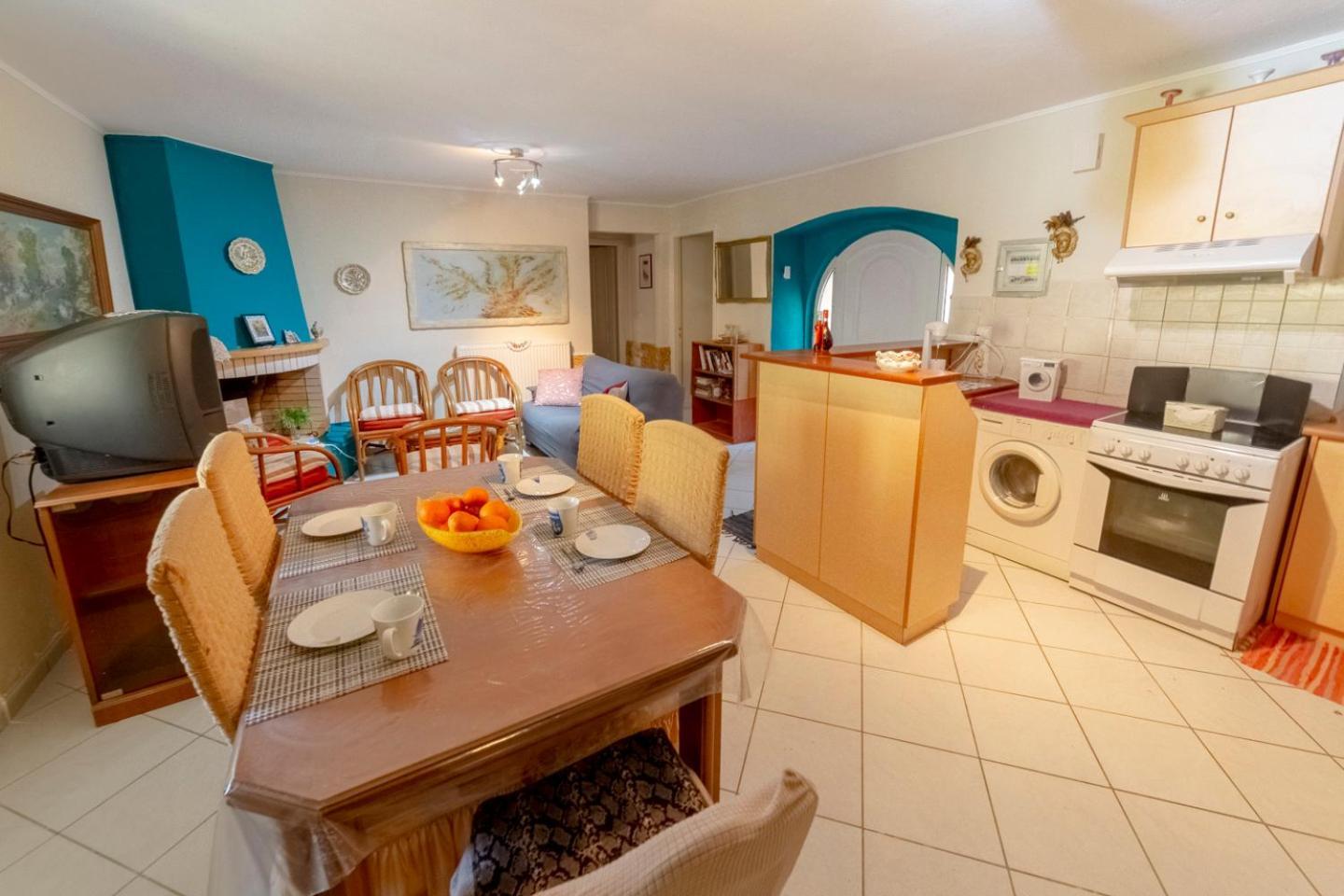 Krasa 2Bedroom Apartment Ágios Matthaíos エクステリア 写真