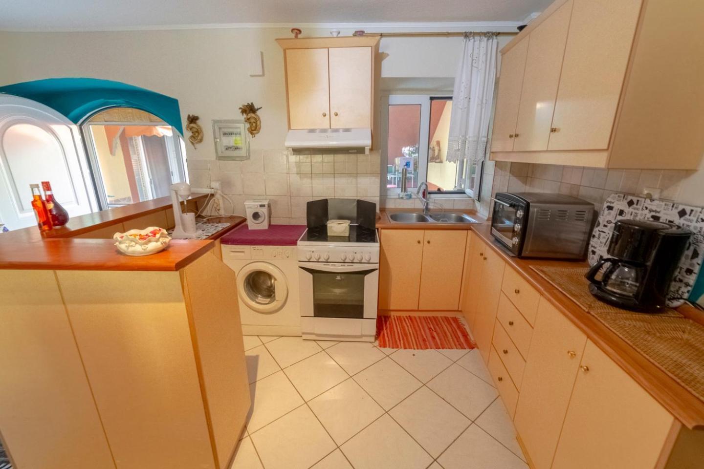Krasa 2Bedroom Apartment Ágios Matthaíos エクステリア 写真